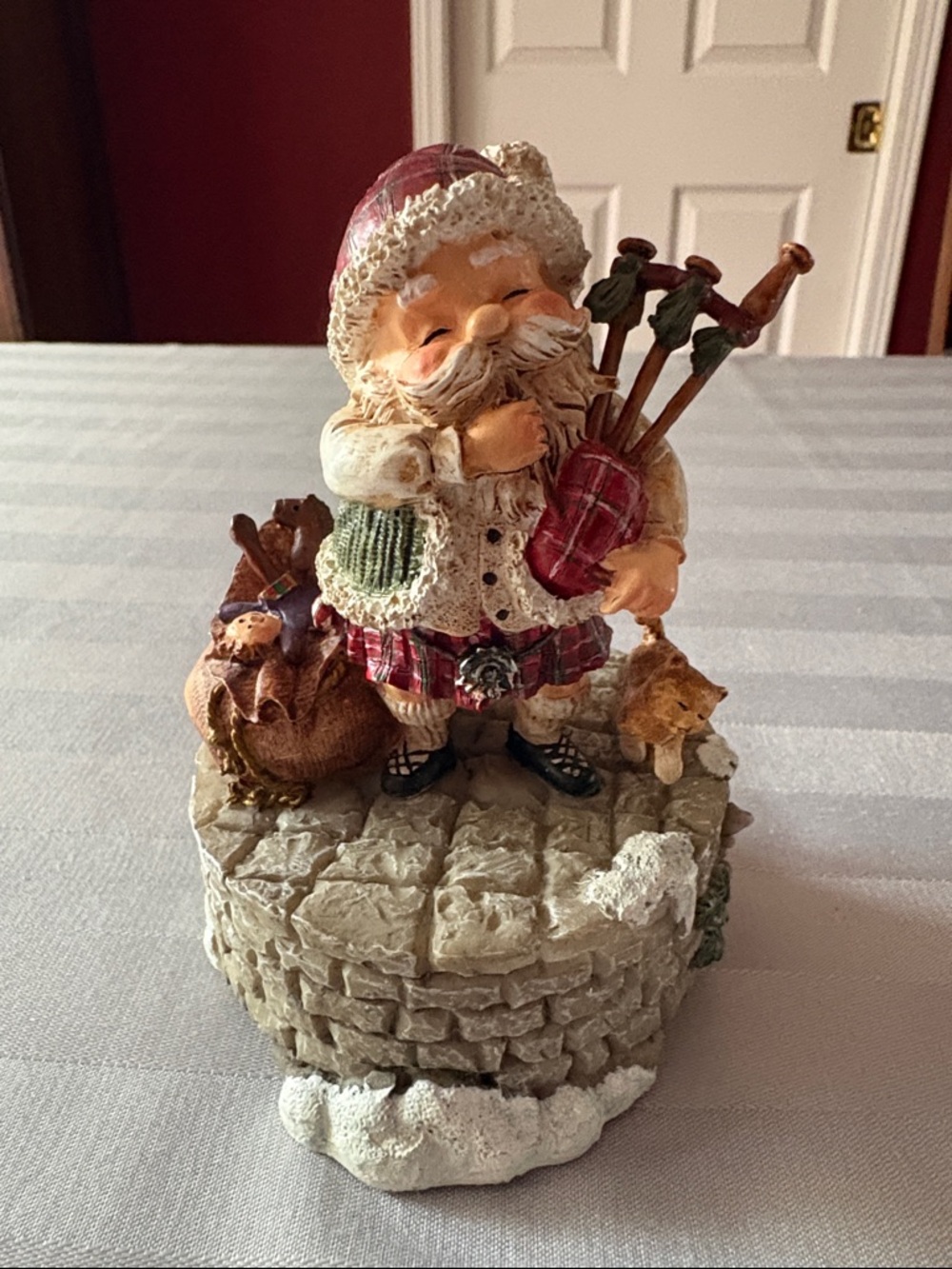 Holiday Santa Music Box with Bag, Kitten, and Bagpipes in Red and Cream